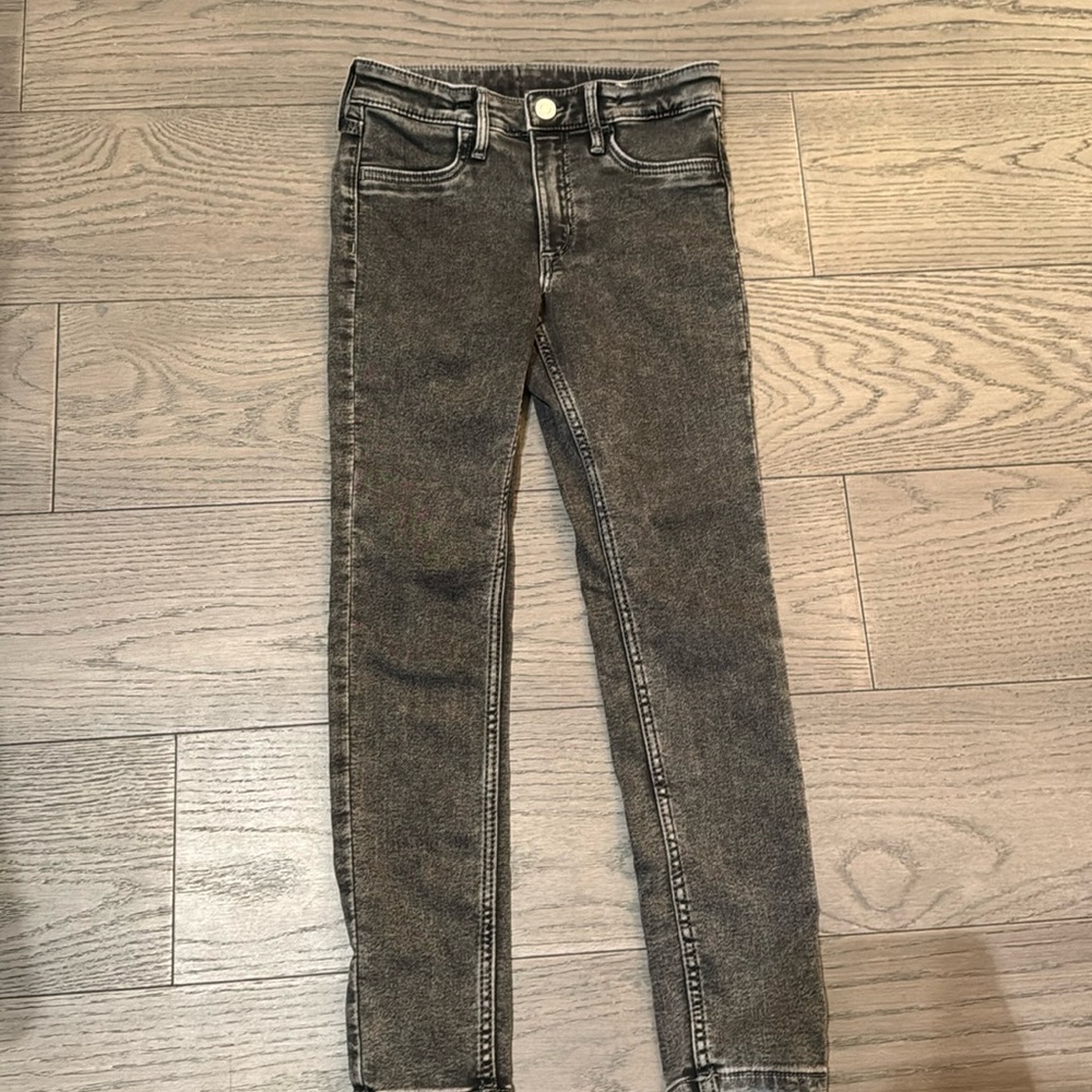 H&M Acid wash black girls stretchy skinny jeans - size US 7